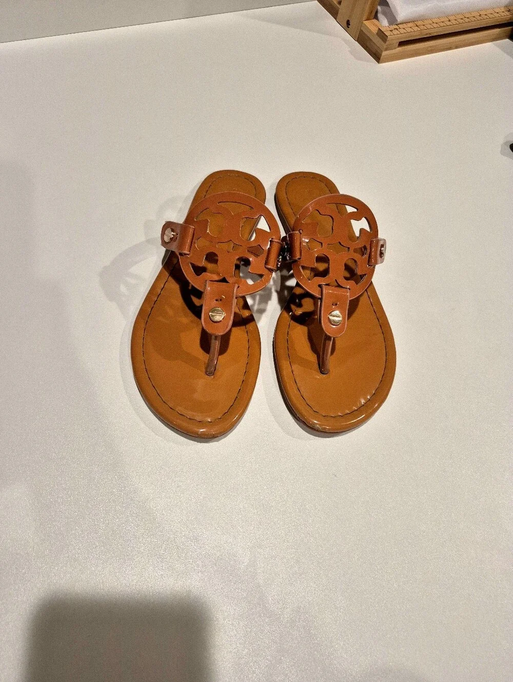 Tory Burch Authentic Patent Leather Brown Miller Logo Cutout Thong Sandals